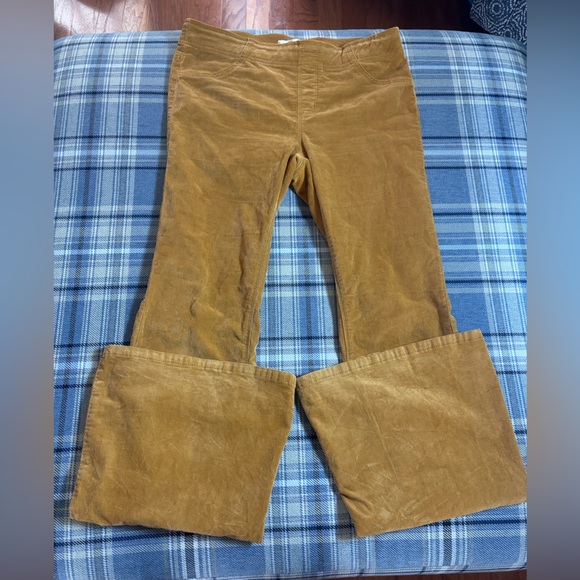 We The Free Pull On Flare Corduroy pants - Picture 2 of 7